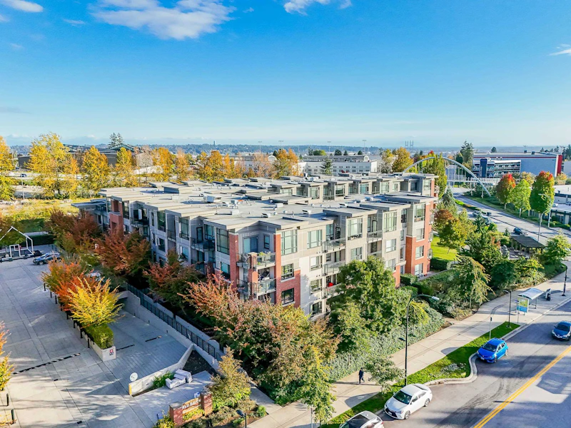 115 - 7058 14th Avenue, Burnaby BC V3N 1Z2
