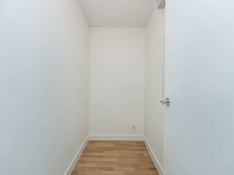 115-7058 14th Avenue, Burnaby, BC, V3N 1Z2 - 16
