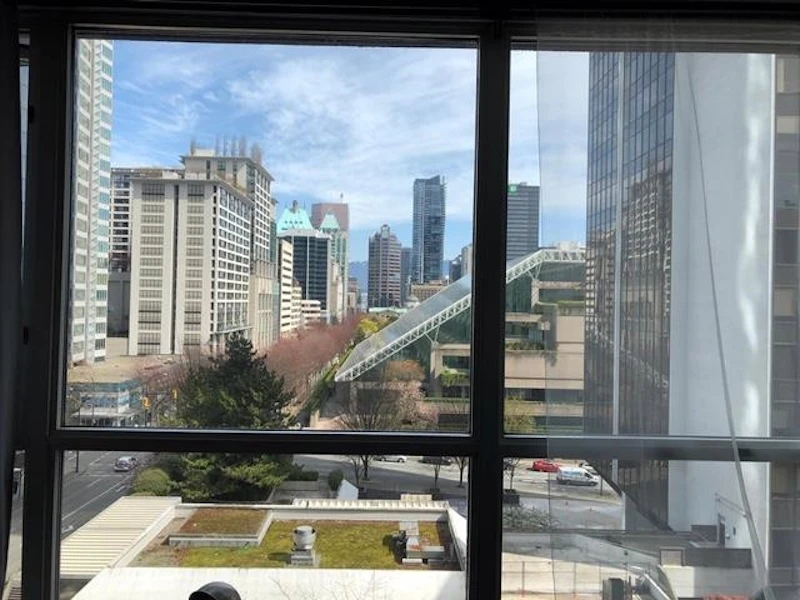 1002 - 1068 Hornby Street, Vancouver BC V6Z 2Y7