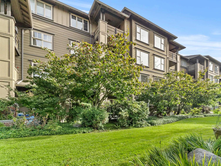 301-808 Sangster Place, New Westminster, BC, V3L 5W3 - 17