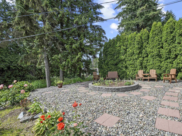 1784 Mary Hill Road, Port Coquitlam, BC, V3C 2Z7 - 2