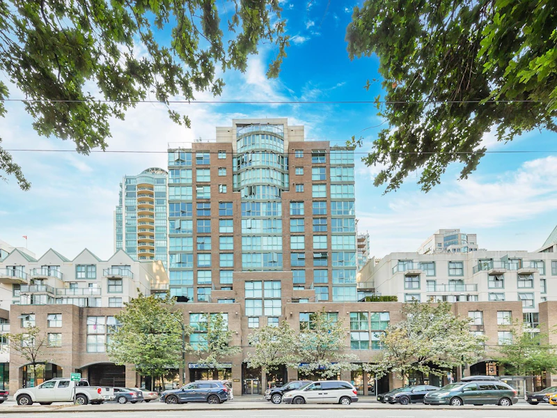 603 - 1159 Main Street, Vancouver BC V6A 4B6