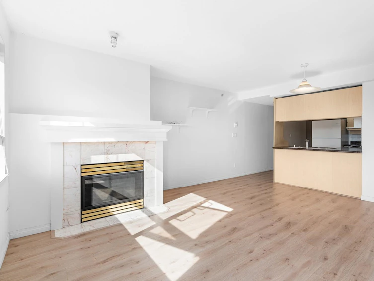1308-6611 Cooney Road, Richmond, BC, V6Y 4C5 - 4