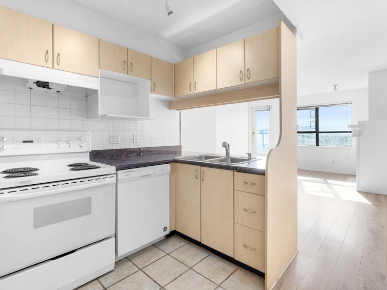 1308-6611 Cooney Road, Richmond, BC, V6Y 4C5 - 7