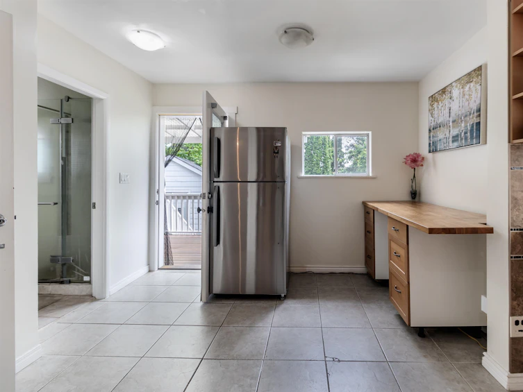7270 17th Avenue, Burnaby, BC, V3N 1K9 - 15