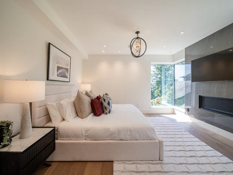 5188 Harbour View Road, Burnaby, BC, V5B 1C9 - 13