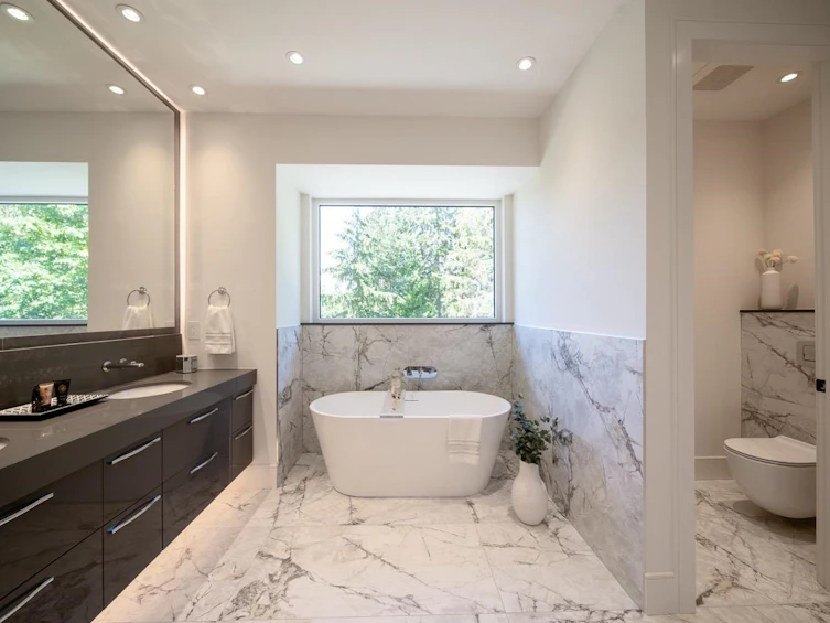 5188 Harbour View Road, Burnaby, BC, V5B 1C9 - 14