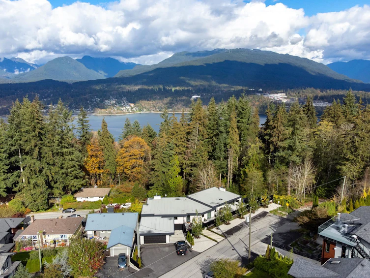 5188 Harbour View Road, Burnaby, BC, V5B 1C9 - 36