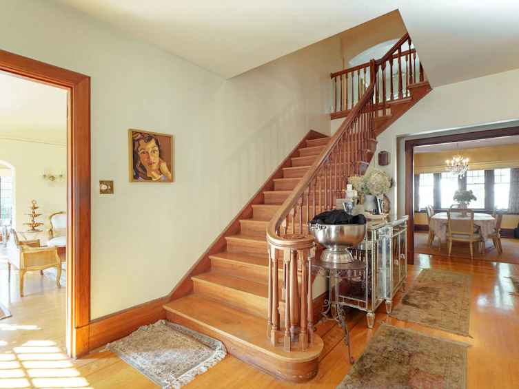 1691 W 41st Avenue, Vancouver, BC, V6M 1X9 - 3