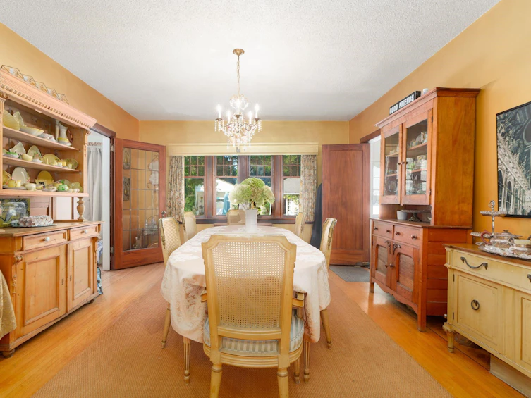 1691 W 41st Avenue, Vancouver, BC, V6M 1X9 - 10