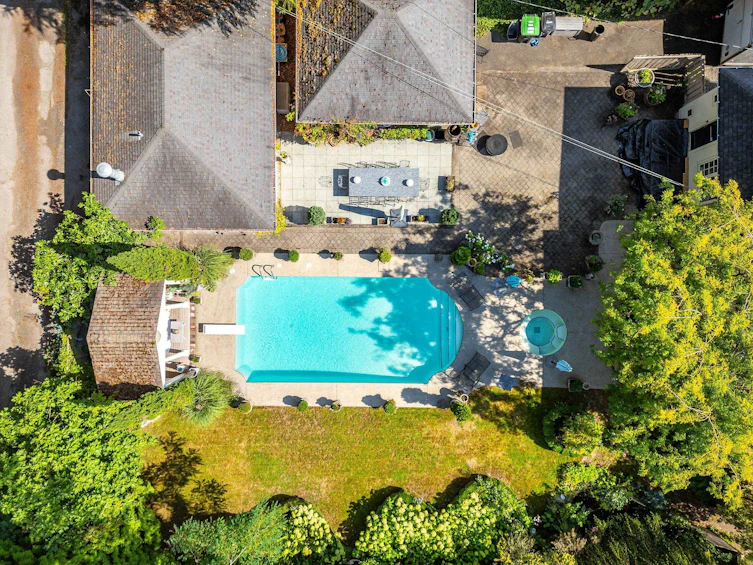 1691 W 41st Avenue, Vancouver, BC, V6M 1X9 - 24