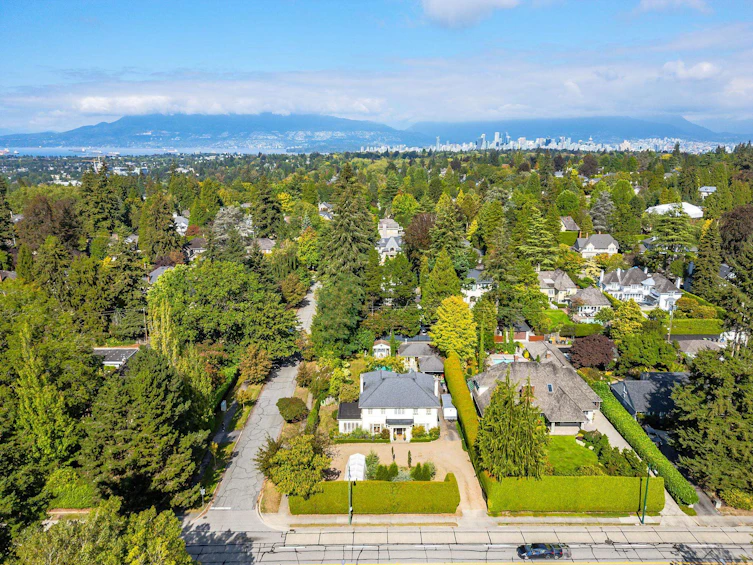 1691 W 41st Avenue, Vancouver, BC, V6M 1X9 - 29