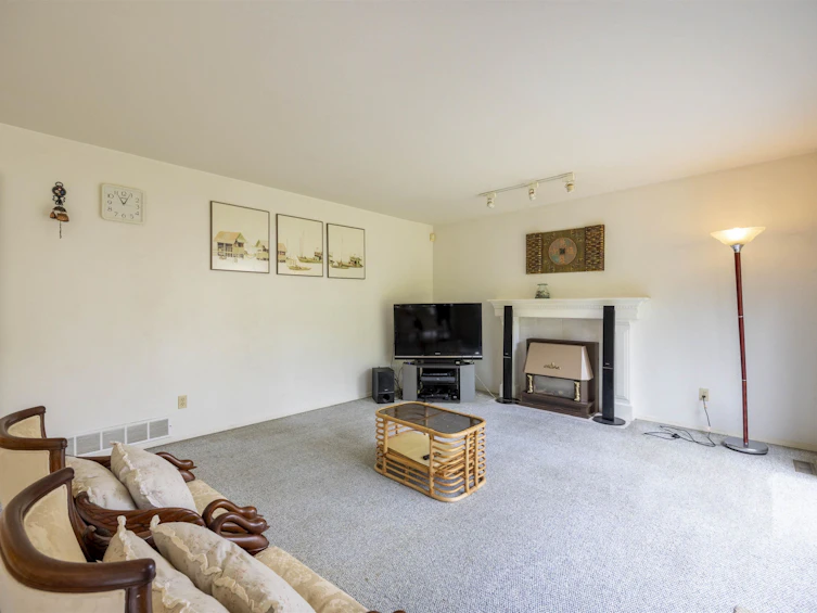 2683 Tempe Glen Drive, North Vancouver, BC, V7N 4K5 - 11