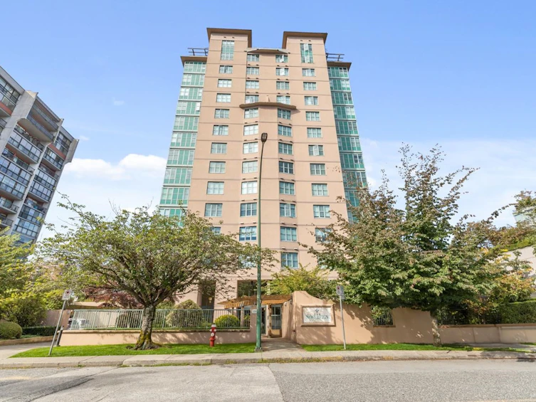 204-1555 Eastern Avenue, North Vancouver, BC, V7L 3G2 - 39