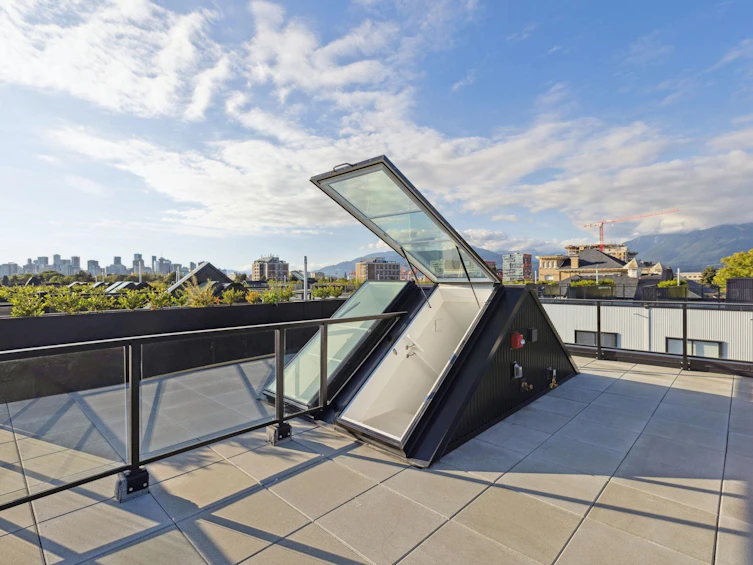 308-1120 E Georgia Street, Vancouver, BC, V6A 0K2 - 4