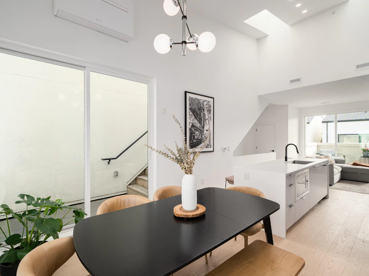 228-650 E 2nd Street, North Vancouver, BC, V7M 1E1 - 24