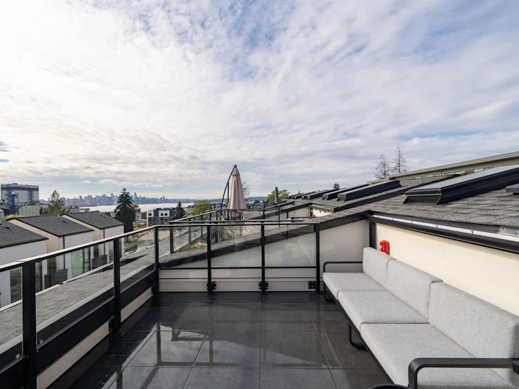 228-650 E 2nd Street, North Vancouver, BC, V7M 1E1 - 30