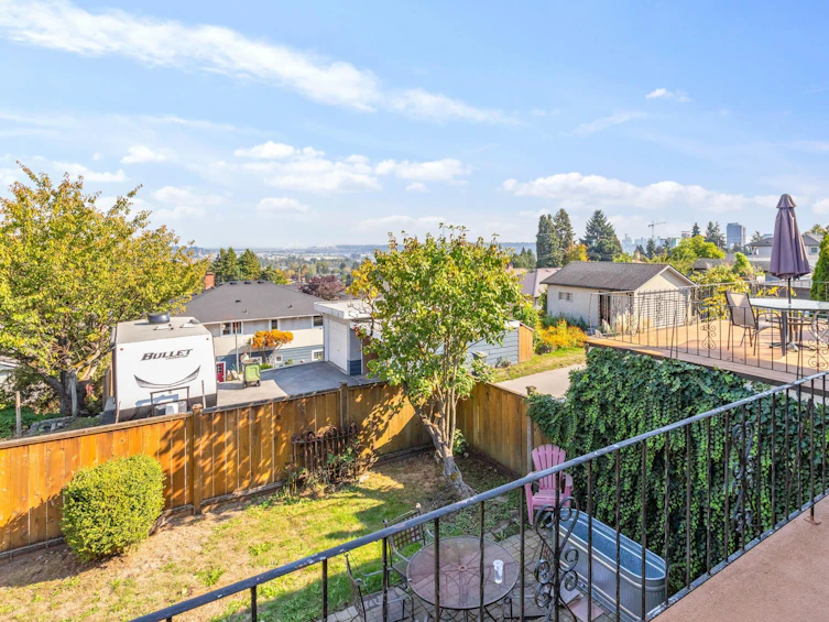 554 Richmond Street, New Westminster, BC, V3L 2Y3 - 13