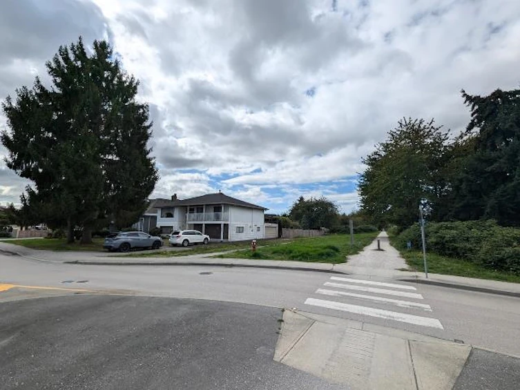 2311 Mclennan Avenue, Richmond, BC, V6X 2N6 - 18