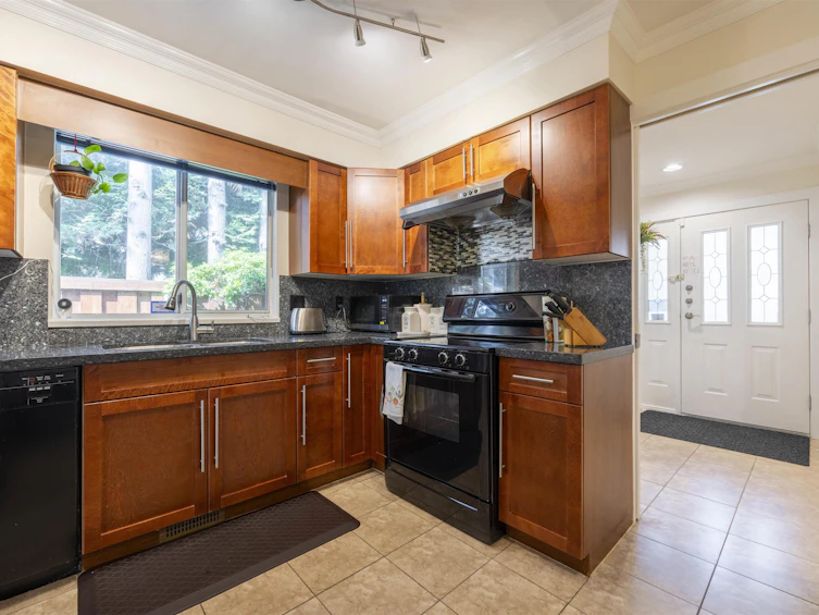13-8500 Bennett Road, Richmond, BC, V6Y 1N7 - 11