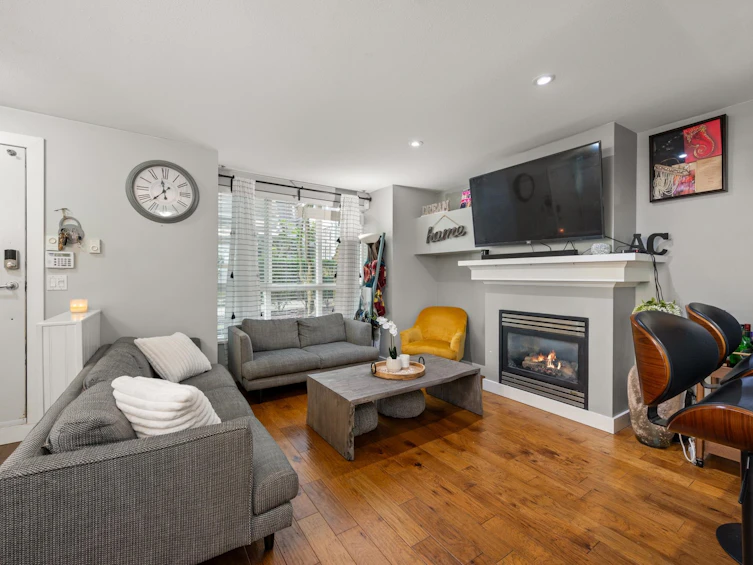 1-1075 Lynn Valley Road, North Vancouver, BC, V7J 1Z6 - 4