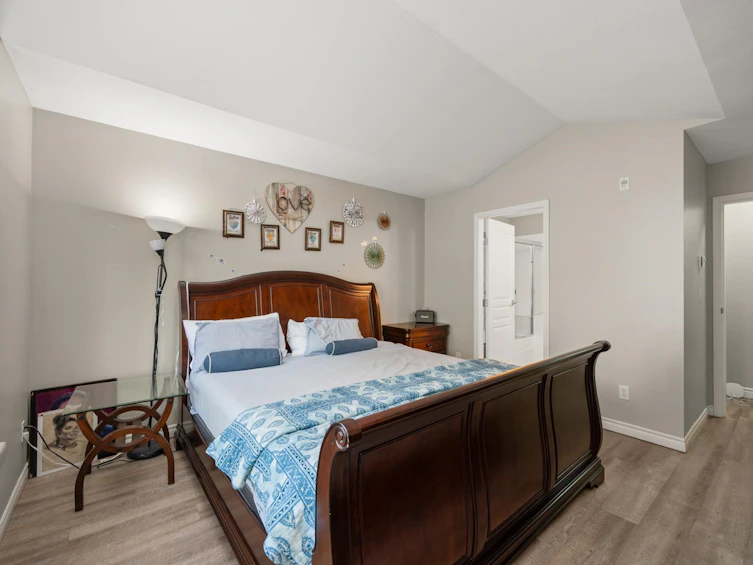 1-1075 Lynn Valley Road, North Vancouver, BC, V7J 1Z6 - 16