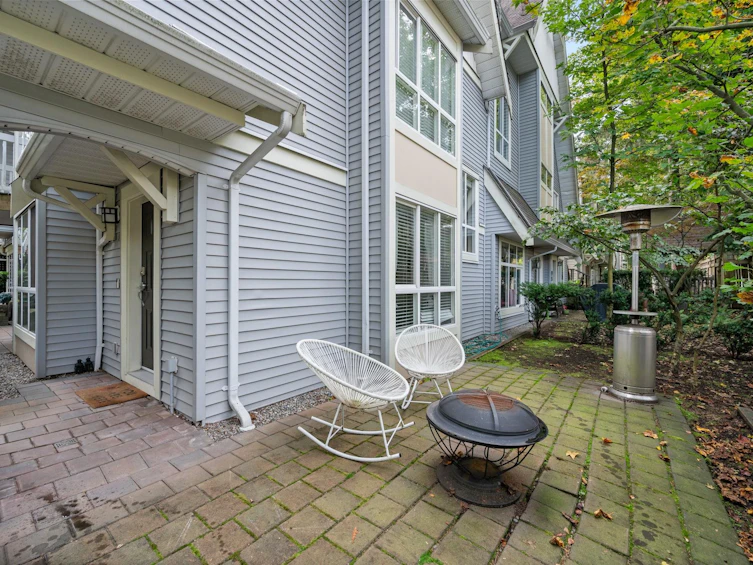 1-1075 Lynn Valley Road, North Vancouver, BC, V7J 1Z6 - 24