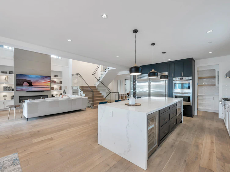 1038 Stevens Street, Surrey, BC, V4B 4X7 - 10