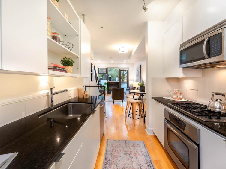 3655 Commercial Street, Vancouver, BC, V5N 4G1 - 12