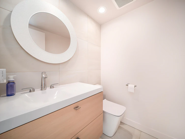 2101-7368 Sandborne Avenue, Burnaby, BC, V3N 5C5 - 14