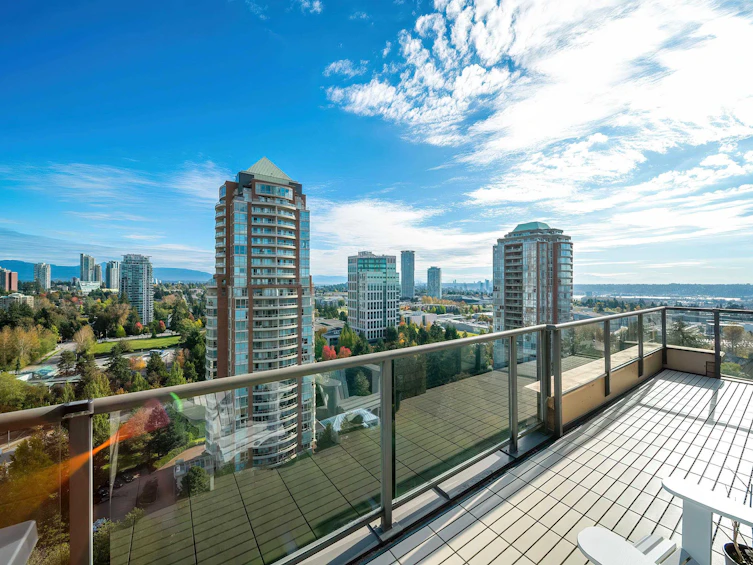 2101-7368 Sandborne Avenue, Burnaby, BC, V3N 5C5 - 23