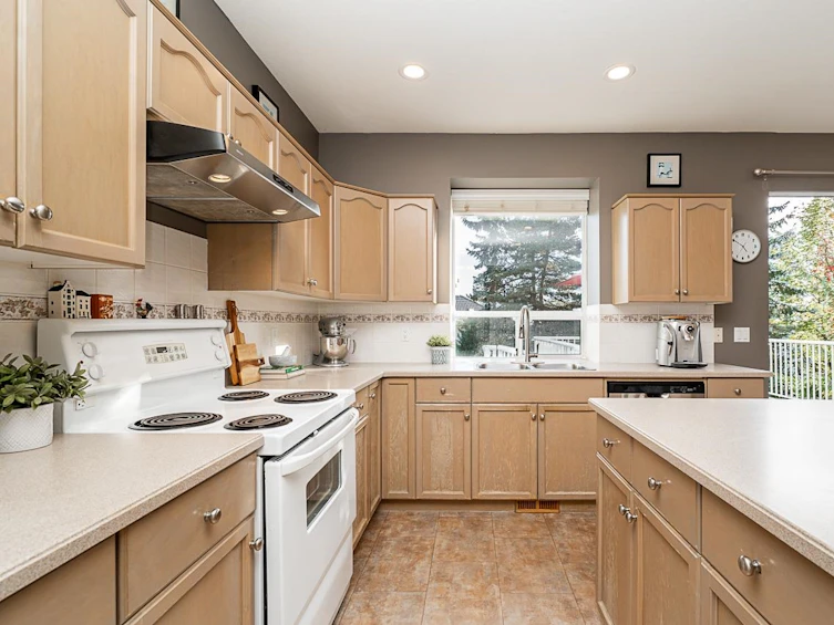 8 Balsam Place, Port Moody, BC, V3H 5A6 - 12