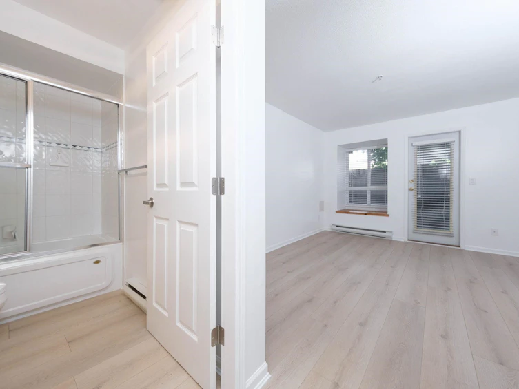 15-6577 Southoaks Crescent, Burnaby, BC, V5E 4J9 - 16