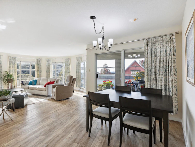 101-2412 Haywood Avenue, West Vancouver, BC, V7V 1Y1 - 10