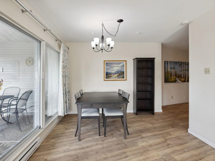 101-2412 Haywood Avenue, West Vancouver, BC, V7V 1Y1 - 11