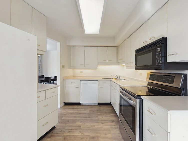 101-2412 Haywood Avenue, West Vancouver, BC, V7V 1Y1 - 15