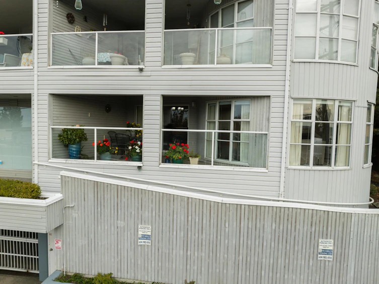 101-2412 Haywood Avenue, West Vancouver, BC, V7V 1Y1 - 27