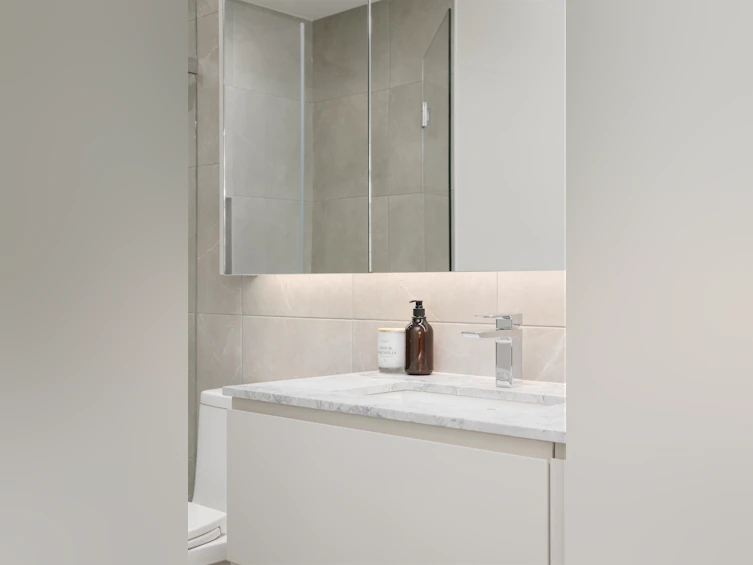 809-1175 Pinetree Way, Coquitlam, BC - 5