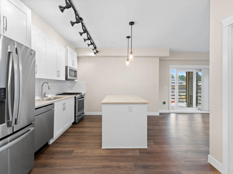 303-11077 Ravine Road, Surrey, BC, V3T 3X5 - 15