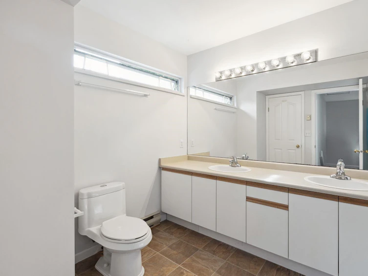18-901 West 17th Street, North Vancouver, BC, V7P 1V8 - 19