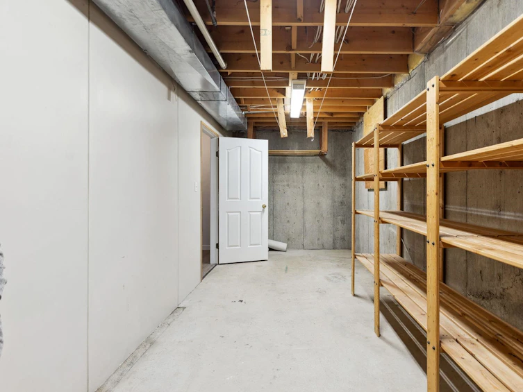 18-901 West 17th Street, North Vancouver, BC, V7P 1V8 - 23
