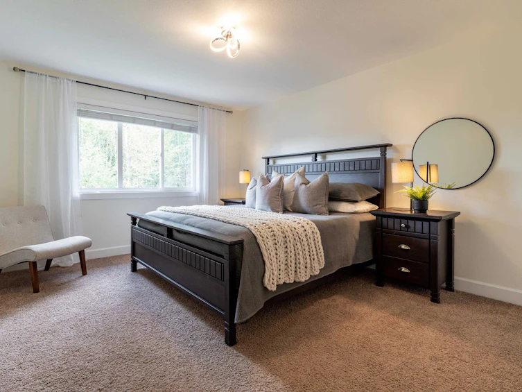 21621 93 Avenue, Langley, BC, V1M 4E1 - 21