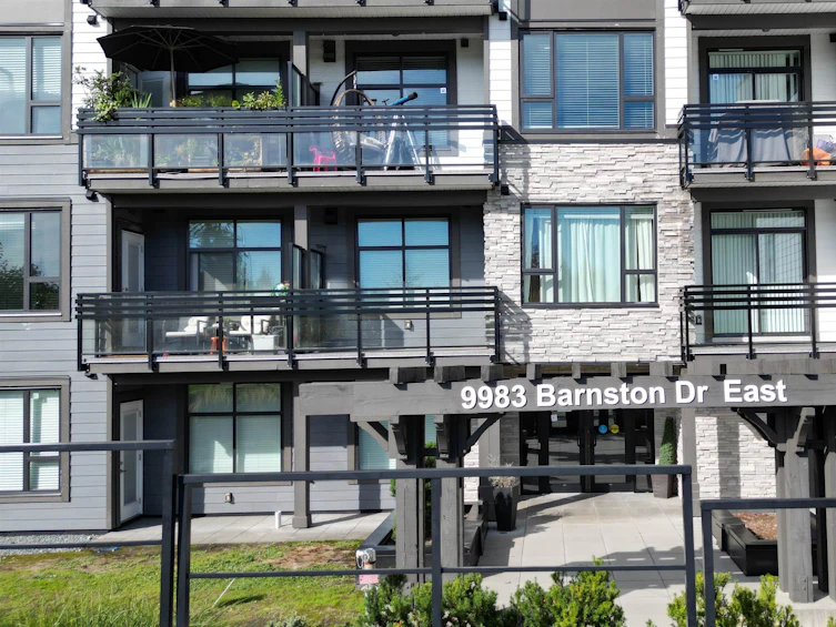 505-9983 East Barnston, Surrey, BC, V4N 6T3 - 16