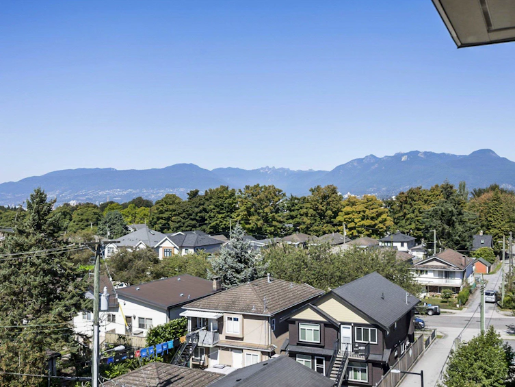 PH3-2889 East 1st Avenue, Vancouver, BC, V5K 4C9 - 21