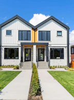 2737 Oxford Street