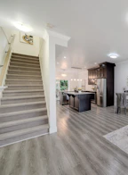 6 8747 162 Street