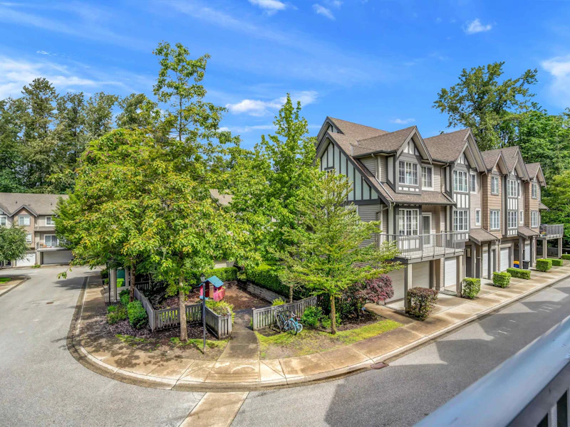 9 - 8533 Cumberland Place, Burnaby BC V3N 5C1