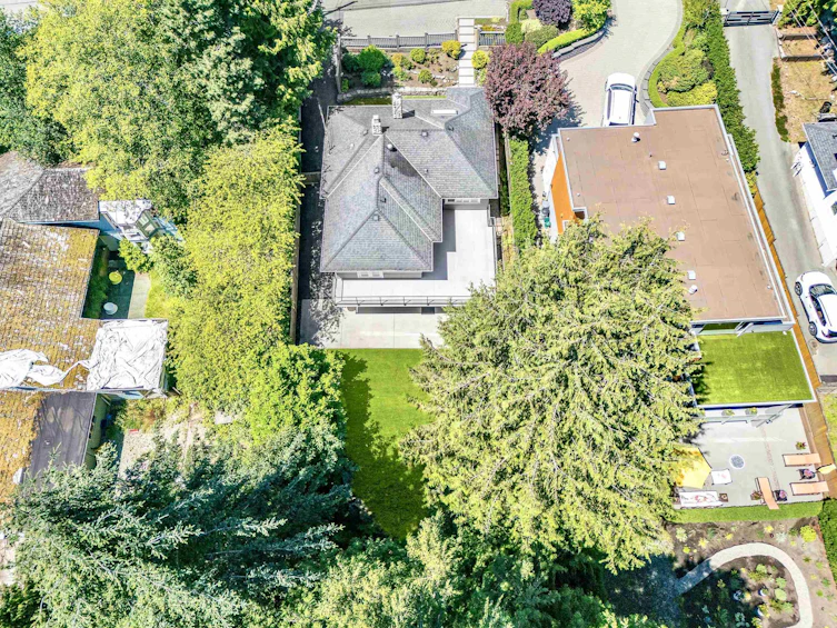 6412 Wellington Avenue, West Vancouver, BC, V7W 2H6 - 40
