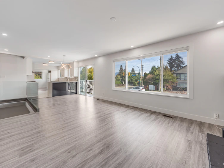 760 Porter Street, Coquitlam, BC, V3J 5B8 - 8