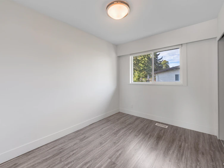 760 Porter Street, Coquitlam, BC, V3J 5B8 - 17